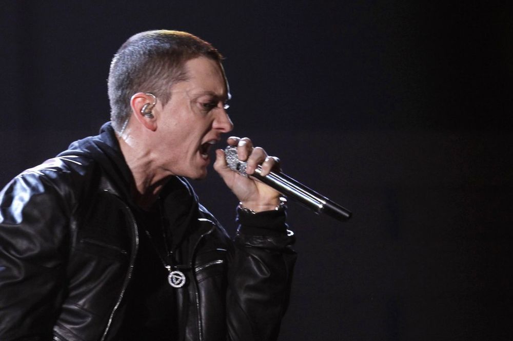 Eminema iz narkomanije izvukli fanovi