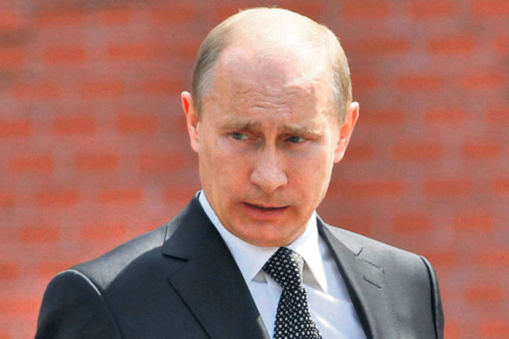 IRONIJA: Pogledajte kome se prvo Putin obratio na Tviteru!