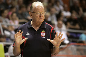 Bruka u Estoniji, Duda i košarkaši sve dalje od Eurobasketa