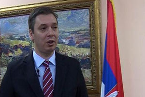Vučić prekinuo posetu Kipru zbog pada laste