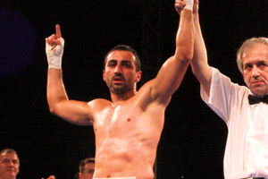 Milan Piperski odbranio titulu u WBC kategoriji