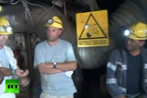 Sicilijanski rudar isekao vene pred kamerama