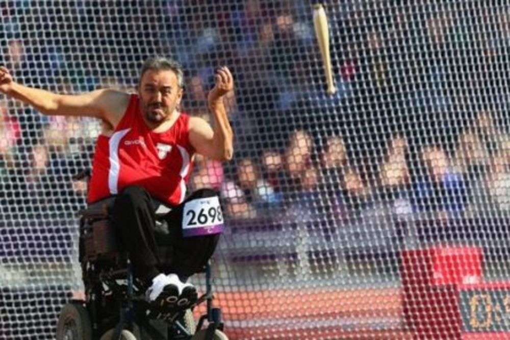Prvo zlato za Srbiju, Dimitrijević svetski rekorder
