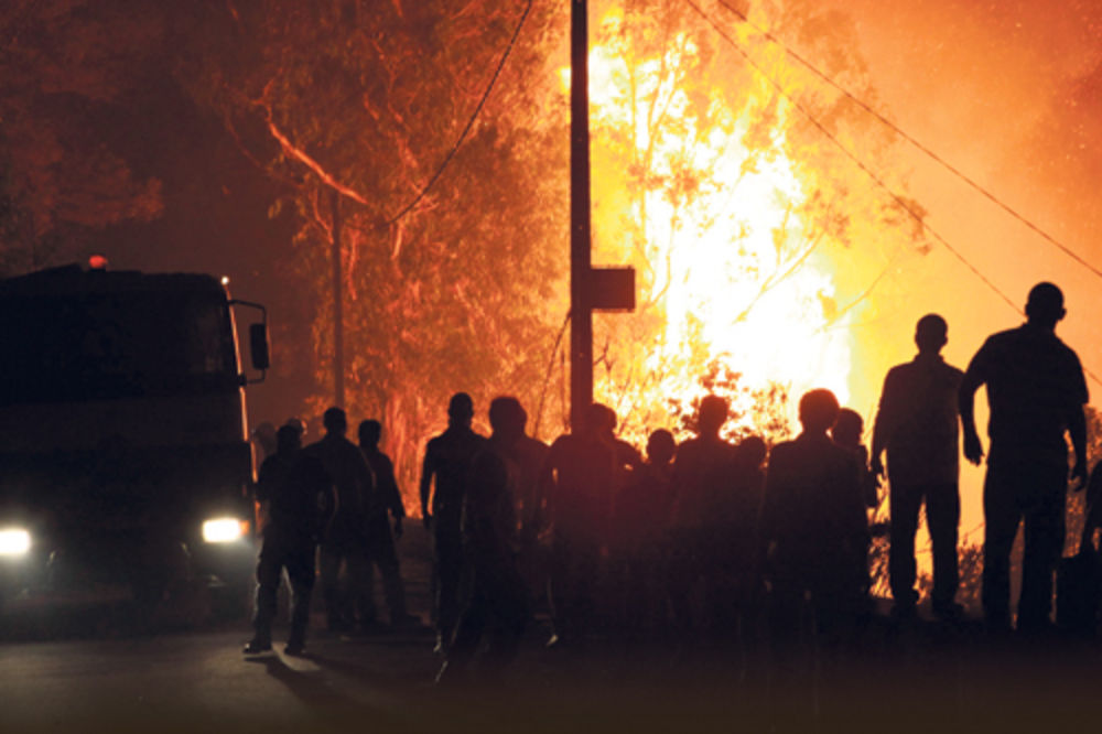 Poginulo 16 vatrogasaca u Portugalu