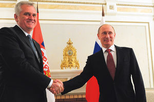 Rusija daje pare Srbiji za plate i penzije!