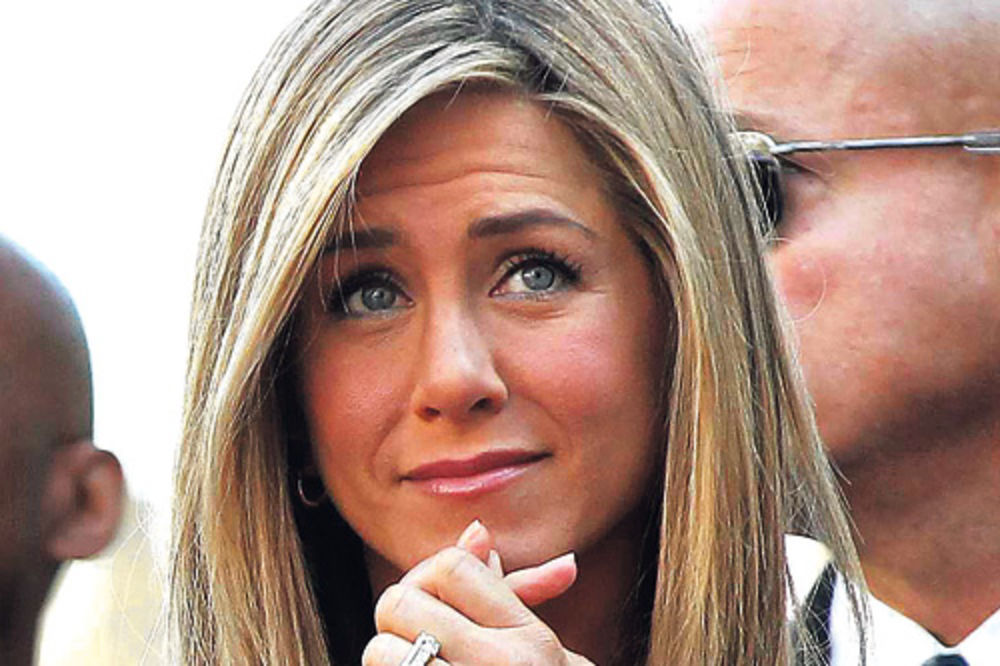 Dženifer Aniston: Imaću još jedno tajno venčanje sledeće sedmice!