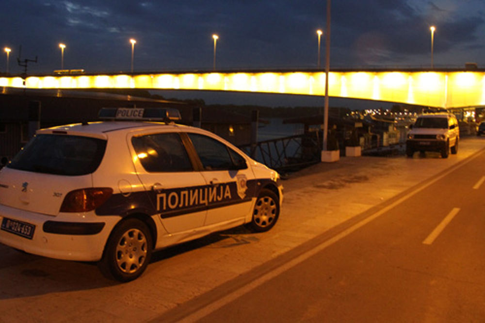 HAOS U BEOGRADU: Prekinut saobraćaj zbog dojave o bombi na Brankovom mostu!