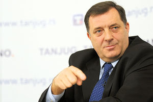 Dodik Dačiću: Bosna je zaglibljena u krizu