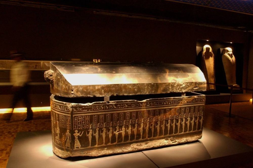 Sarkofazi nalik egipatskim u filipinskoj džungli