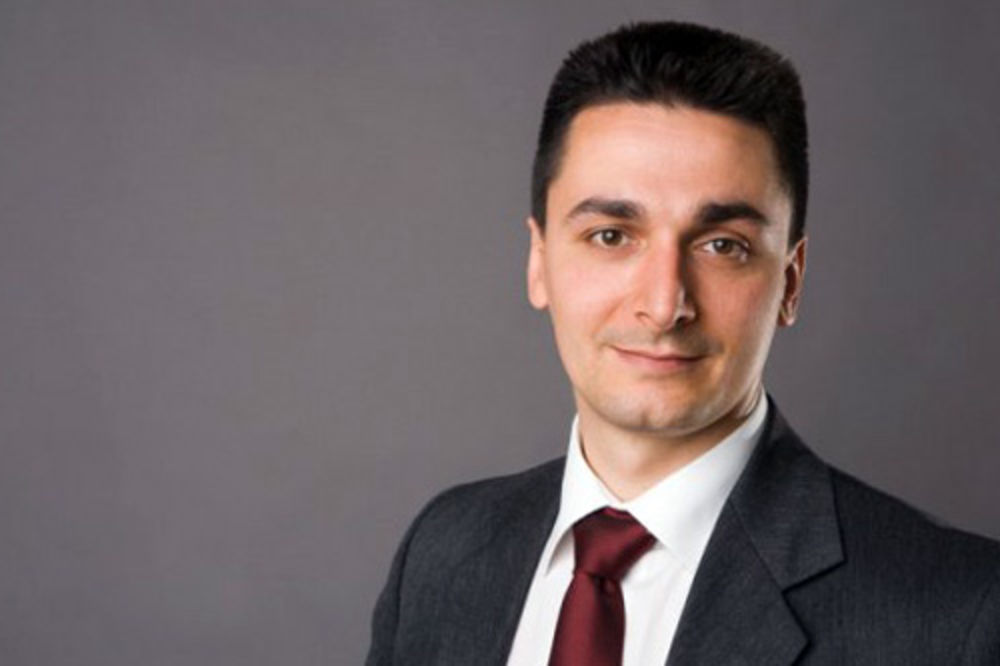 Kuzmanović predao kandidaturu za predsednika DS