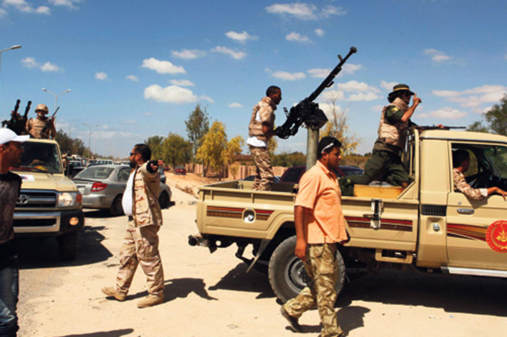 Rusija evakuisala osoblje ambasade u Libiji