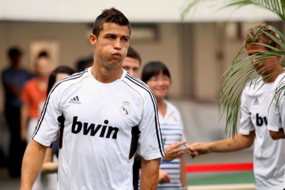 Ronaldo: Umorio sam se od poređenja sa Mesijem