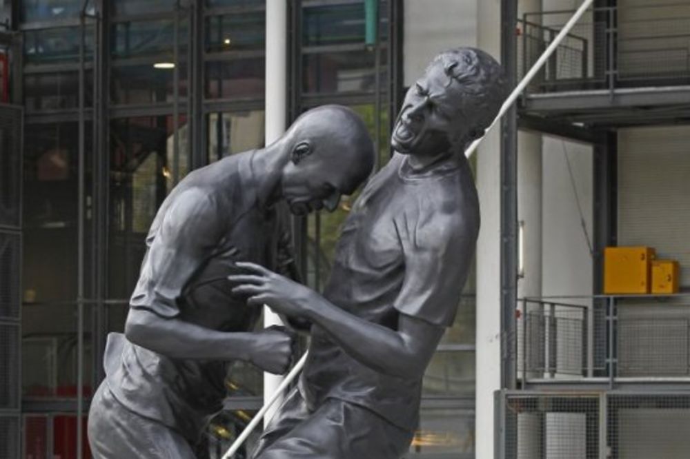 Statua Materacija i Zidana u Parizu