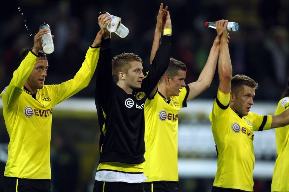 Dortmund deklasirao Menhengladbah, gol Subotića