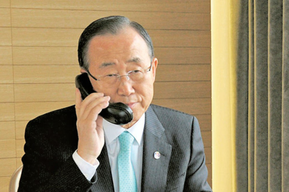 Ban Ki Mun naseo na telefonsku šalu