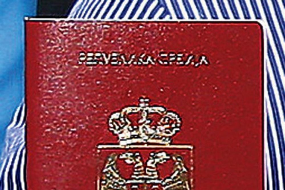 IGNORIŠU DAČIĆEV POZIV: Bivši ministri ne vraćaju diplomatske pasoše