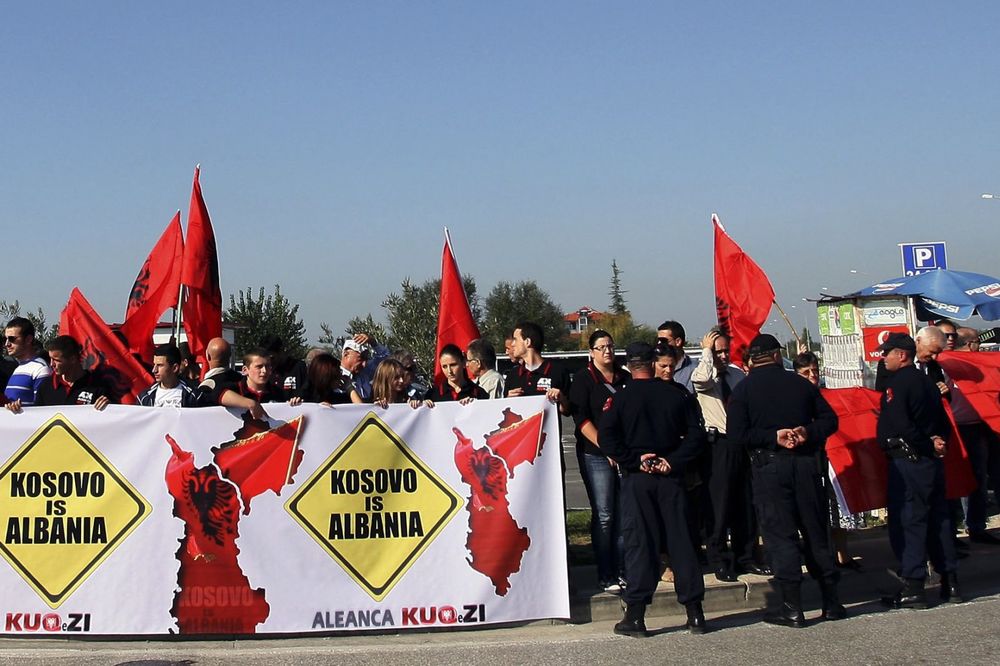 Tirana protestvuje zbog dolaska šefa diplomatije Srbije