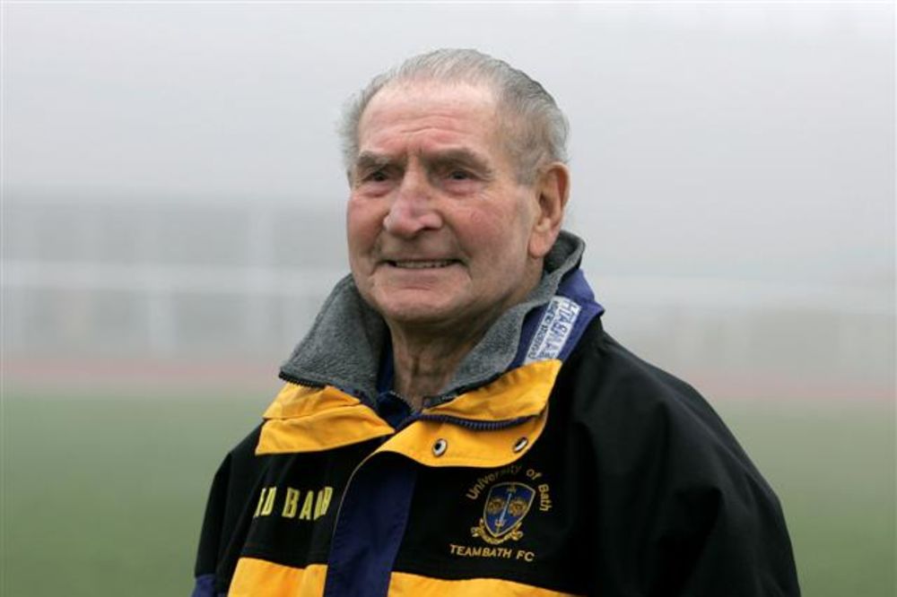 Umro najstariji fudbalski trener na svetu