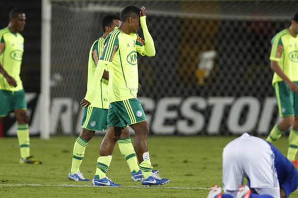 Igrači Palmeirasa treniraju sa telohraniteljima
