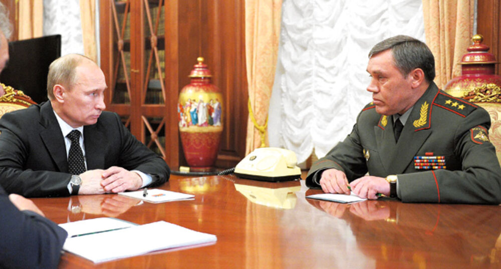 Vladimir Putin, Valerij Gerasimov