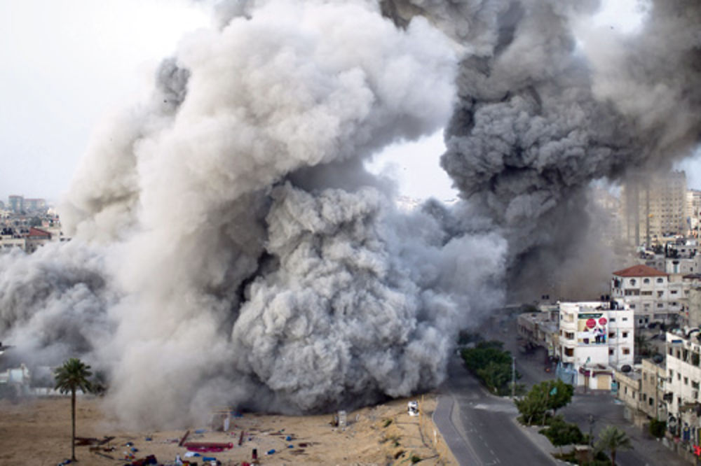 PANIKA: Izraelci masovno kupuju gas maske