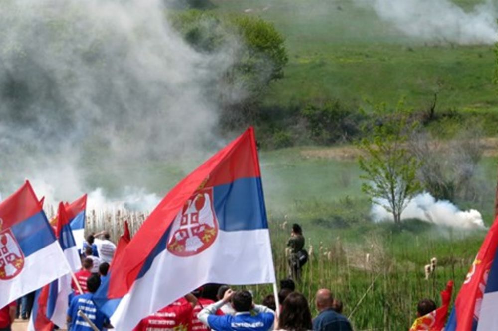 Kfor sprečio upad ROSU u srpsko selo Brđane