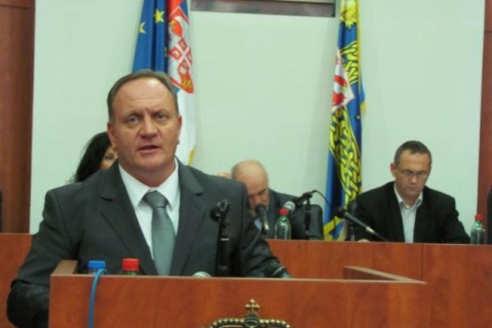 Gradonačelnik Leskovca smanjio sebi platu