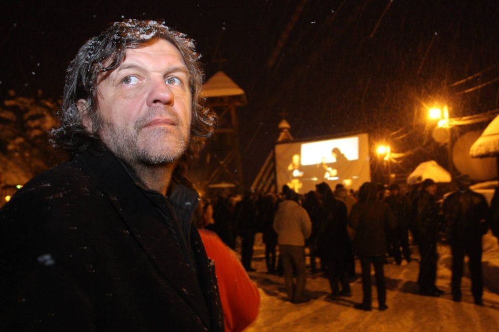 Kusturica: U Ukrajini na delu scenario iz SFRJ, Rusija mora da zaštiti svoj narod!