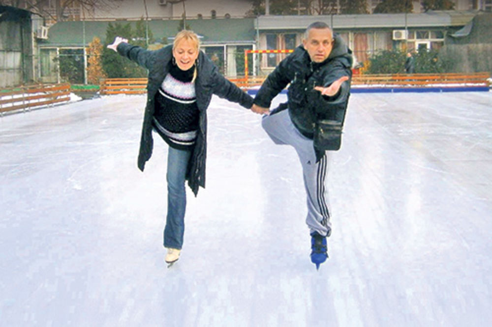 Jellena i Ivan se izubijali na ledu!