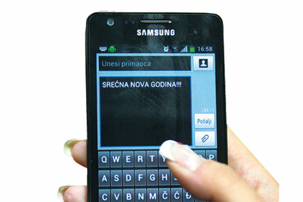 Poslato 159 miliona SMS za Novu godinu