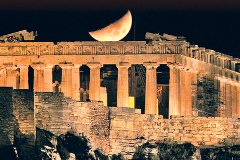 Grčka: Nestalo 12 miliona evra od turizma!