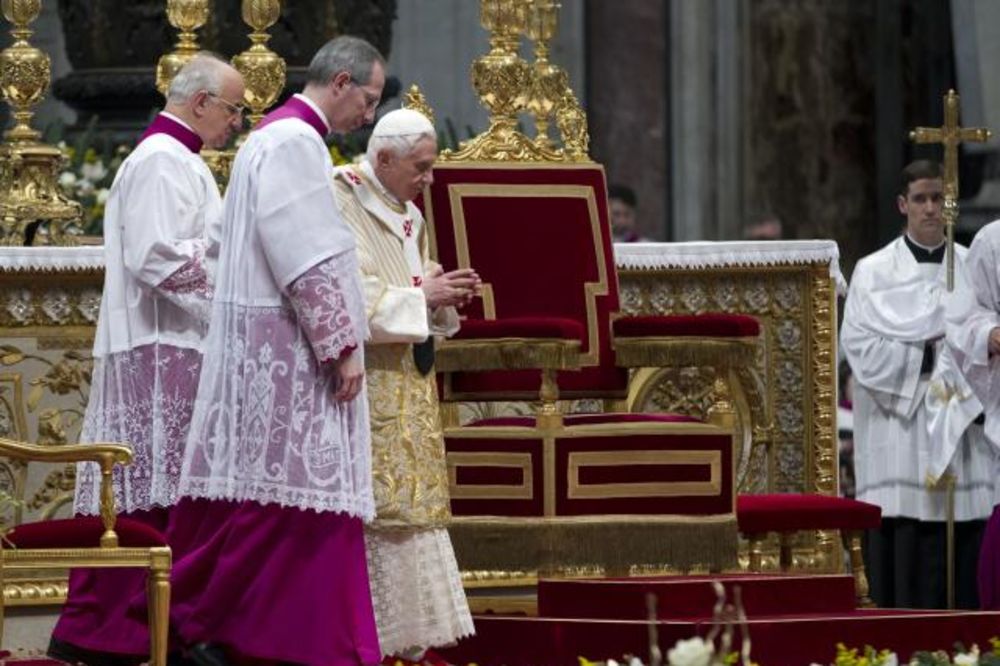 Papa služio misu na Sveta tri kralja
