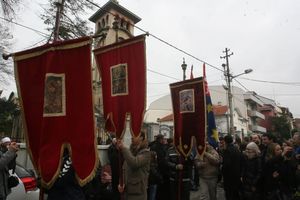 RUSI DOLAZE: Vernici iz Moskve krenuli na litiju za spas Srba!