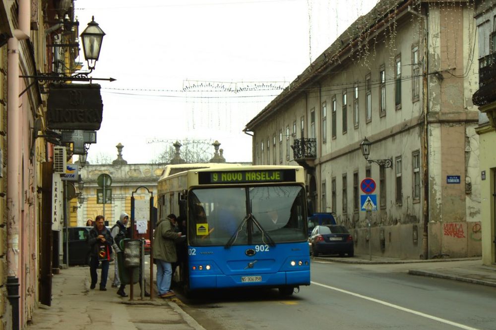 Povratak latinice na novosadske autobuse