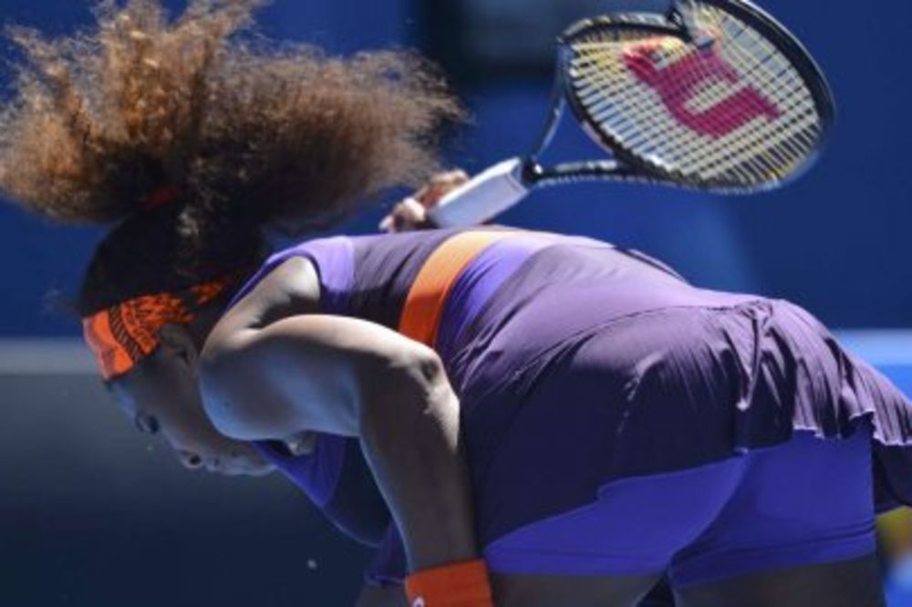 MNOGO JE JAKA: Serena od reketa napravila čačkalicu
