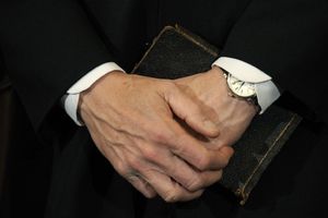Vatikan opozvao ambasadora zbog pedofilije