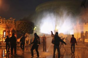 HAOS U KAIRU: Demonstrant ubijen ispred predsedničke palate