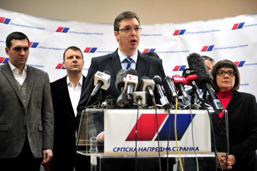 FAKTOR PLUS: Za SNS 41,5 odsto podrške, Vučić i dalje najpopularniji!