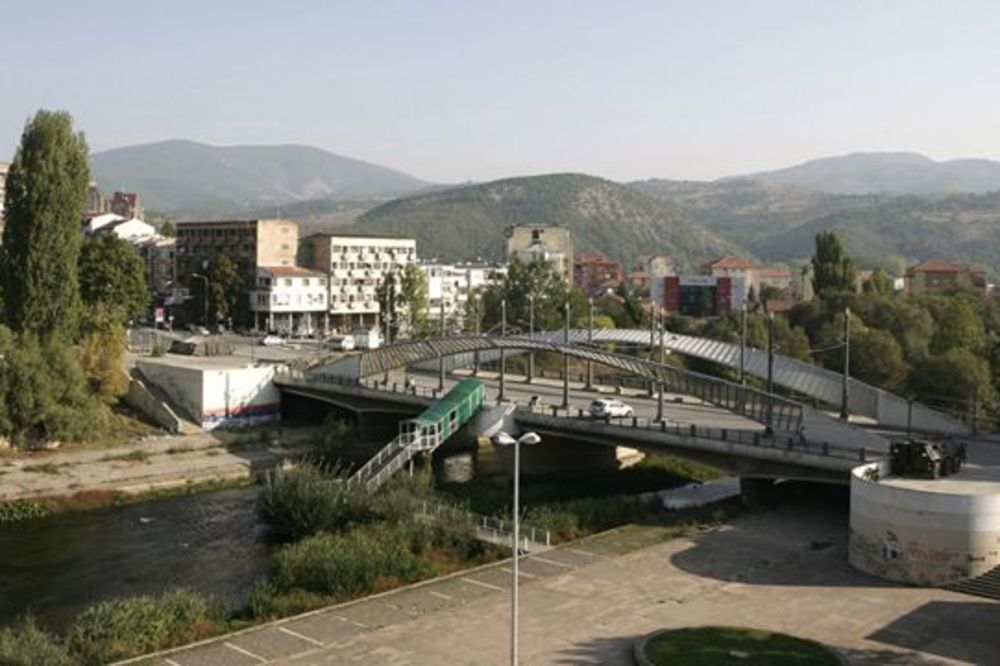 Bomba bačena u dvorište pripadnika kosovske policije