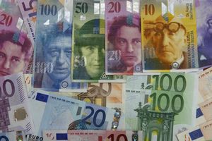 Švajcarska brani kurs franka prema evru