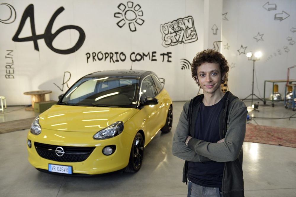 Valentino Rosi novi Opelov ambasador za adama!