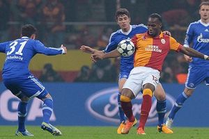 SKANDAL: Drogba nije imao pravo igranja protiv Šalkea?