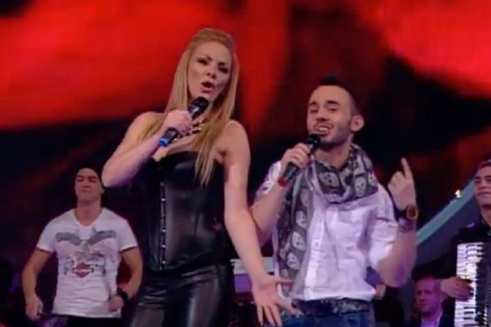 Poslušajte duet Biljane Sečivanović i Filipa Mitrovića