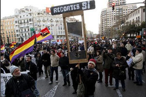 Desetine hiljada Španaca na protestima zbog krize