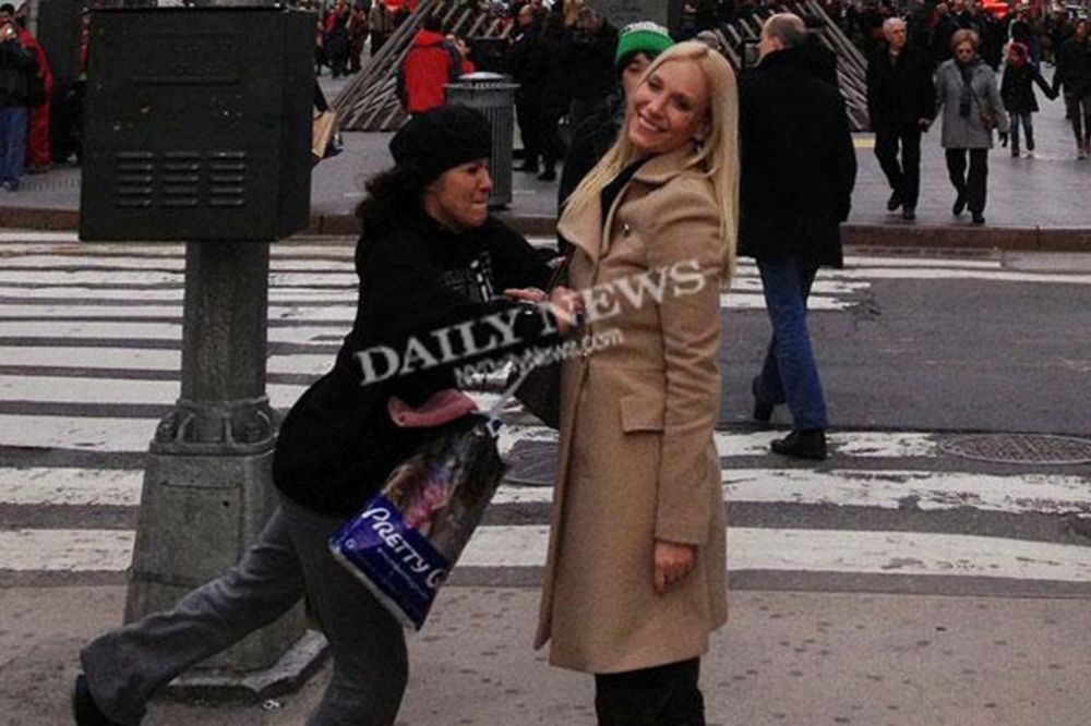 NEČUVENO: Srpkinja napadnuta u Njujorku jer se slikala!