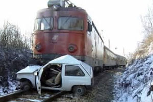 Voz udario automobil u Vrčinu