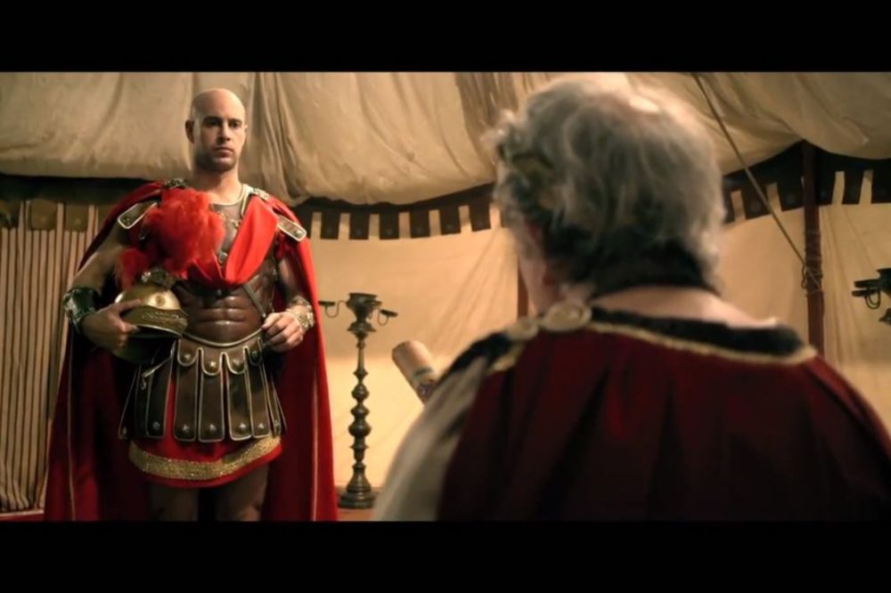 RIMSKI LEGIONAR: Reina u filmu o Cezaru