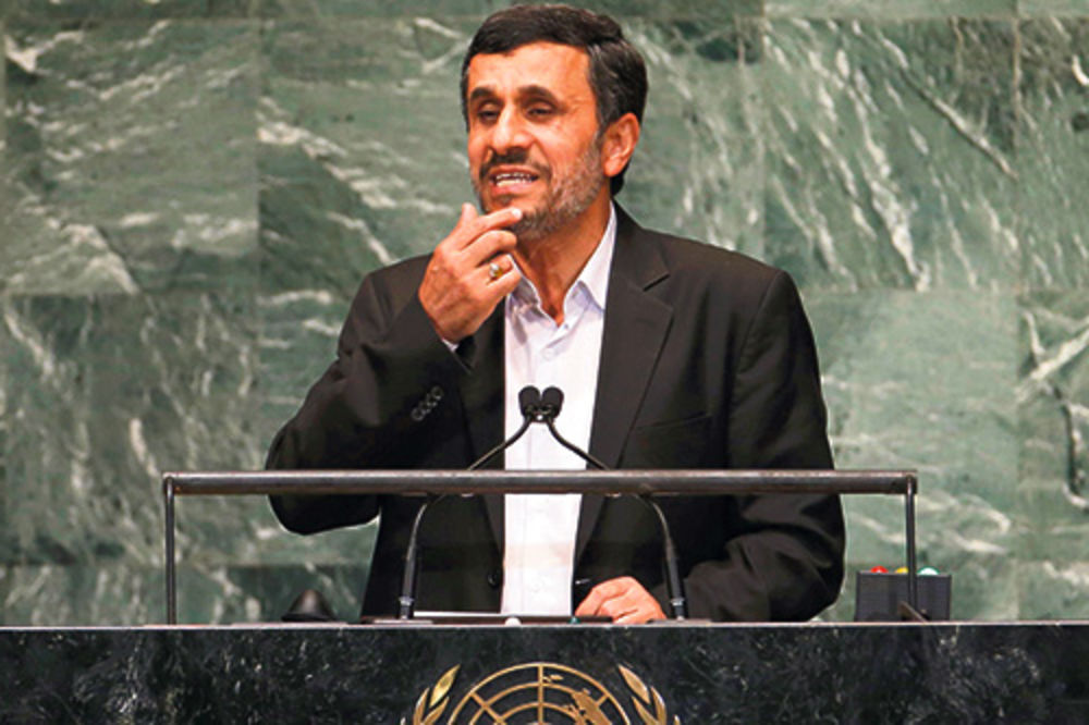 IZBEGNUT RAT: Amerikanci umalo ubili Ahmadinežada!