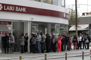 Kiprani sa bankomata mogu da dignu samo 100 evra dnevno