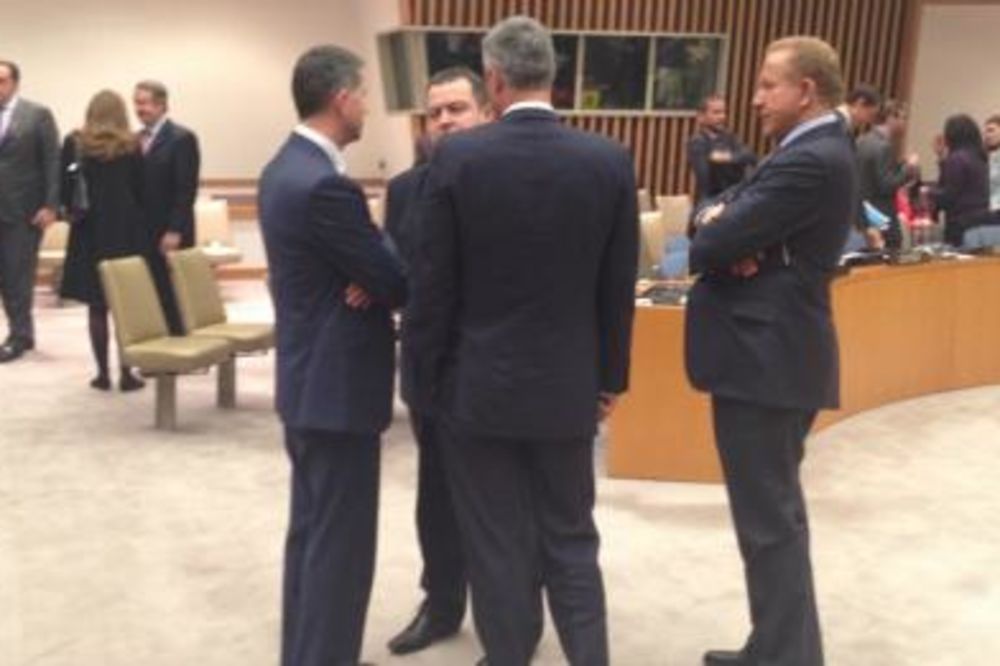 DOGOVOR: Dačić i Tači razgovarali posle sednice UN